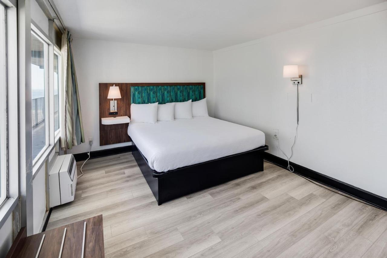 Blu Atlantic Hotel & Suites Myrtle Beach Esterno foto