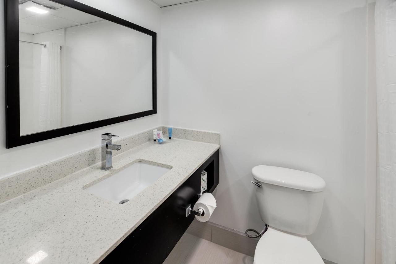 Blu Atlantic Hotel & Suites Myrtle Beach Esterno foto